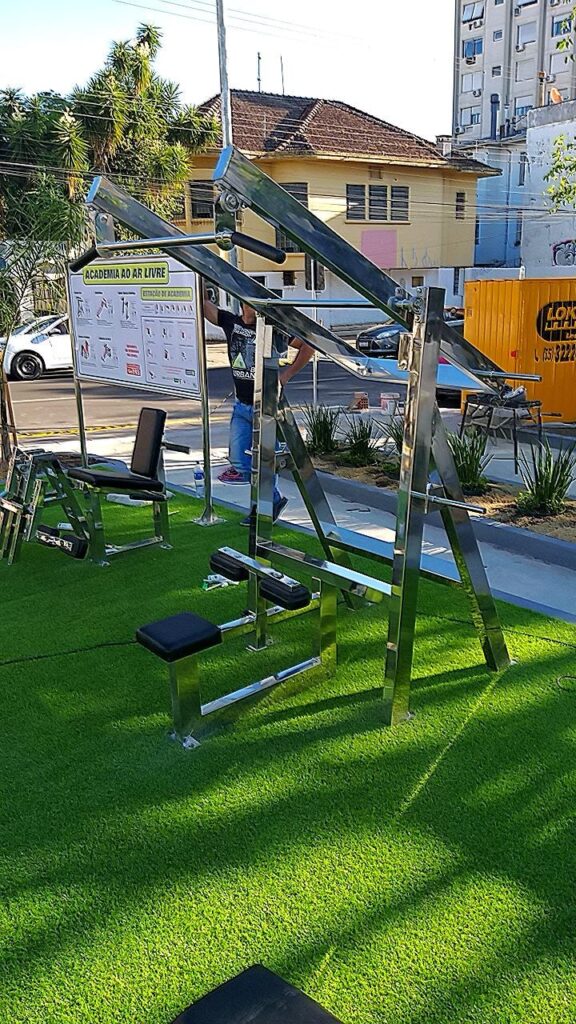 Aparelhos Instalados de Ginástica ao Ar Livre Sd Academia e Lazer Aparelhos Instalados de Ginástica ao Ar Livre Sd Academia e Lazer